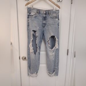 Zara Women's Relaxed Ripped Jeans in Light Blue